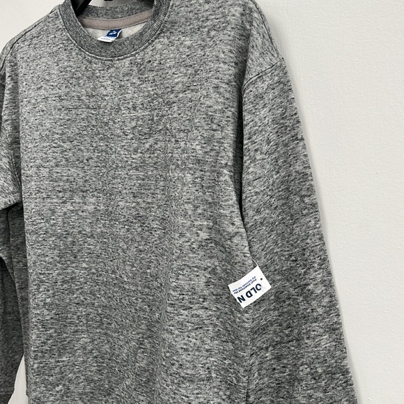 NWT - Old Navy Kids Unisex Crew-Neck Sweatshirt, Heather gray - Size XL (14-16) - Picture 5 of 9